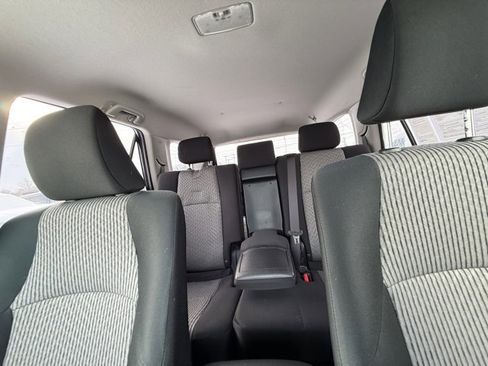 Used 2016 Toyota 4Runner SR5 image 39