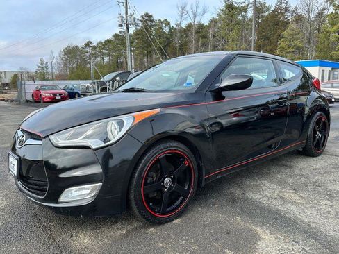 Used 2013 Hyundai Veloster w/ Style Pkg FWD image 1
