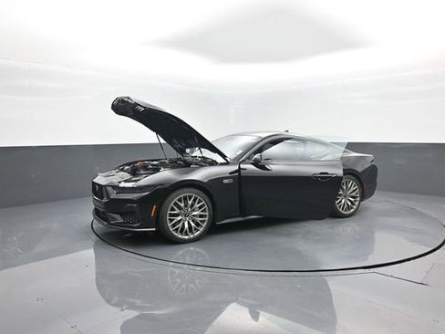 New 2026 Ford Mustang GT Premium RWD image 39