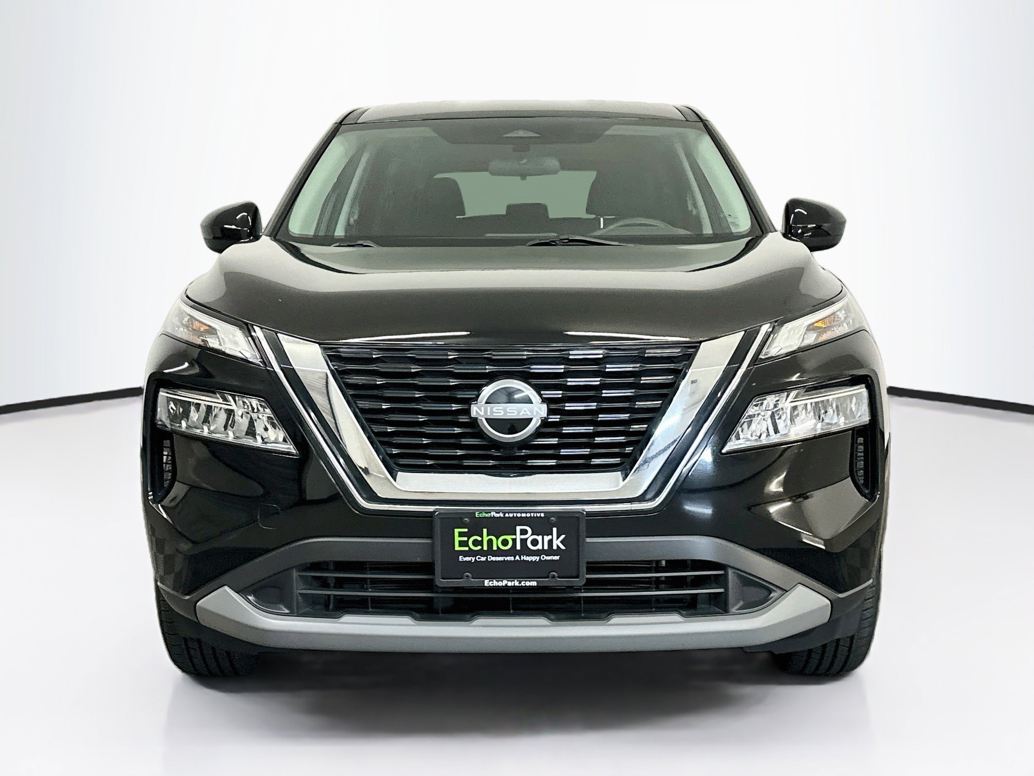 Used 2023 Nissan Rogue SV AWD/4WD image 2