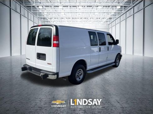 Used 2024 GMC Savana 2500 w/ Driver Convenience Package image 8