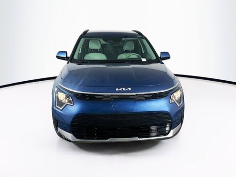 Used 2023 Kia Niro Wind image 2