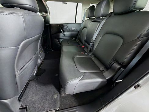 Used 2024 Nissan Armada SV AWD/4WD image 26