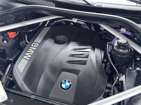 Used 2024 BMW X7 xDrive40i image 62