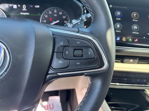 Used 2023 Buick Envision Avenir AWD/4WD image 20