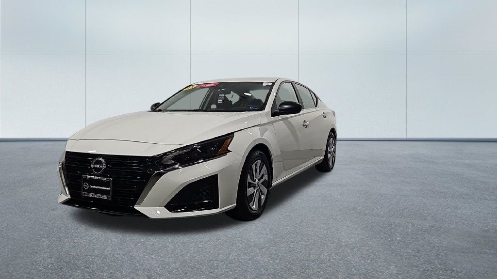 Used 2025 Nissan Altima 2.5 S FWD 360° Tour