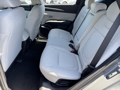 New 2026 Hyundai Tucson SE FWD image 22