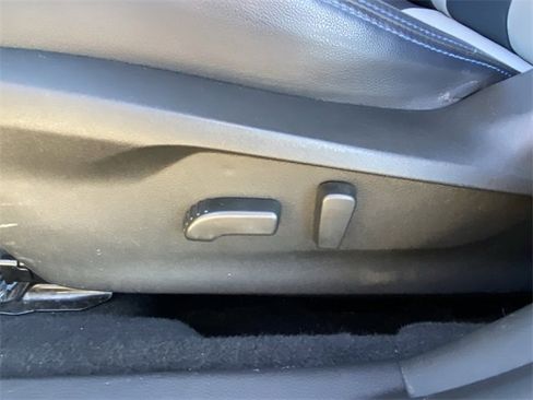 Used 2020 Subaru Crosstrek Hybrid w/ Moonroof Package w/Navigation image 7