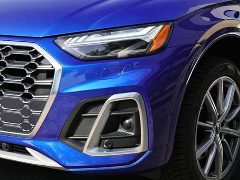 Used 2023 Audi SQ5 Prestige w/ Prestige Package AWD/4WD image 11