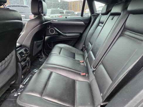 Used 2012 BMW X6 M image 18