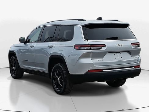 Used 2023 Jeep Grand Cherokee L Limited image 7