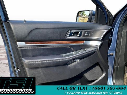 Used 2018 Ford Explorer Limited AWD/4WD image 21