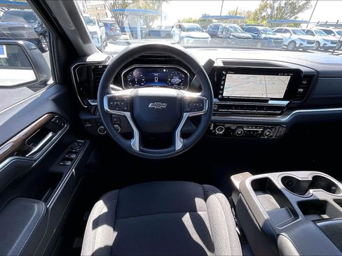 Certified 2023 Chevrolet Silverado 1500 RST AWD/4WD image 15