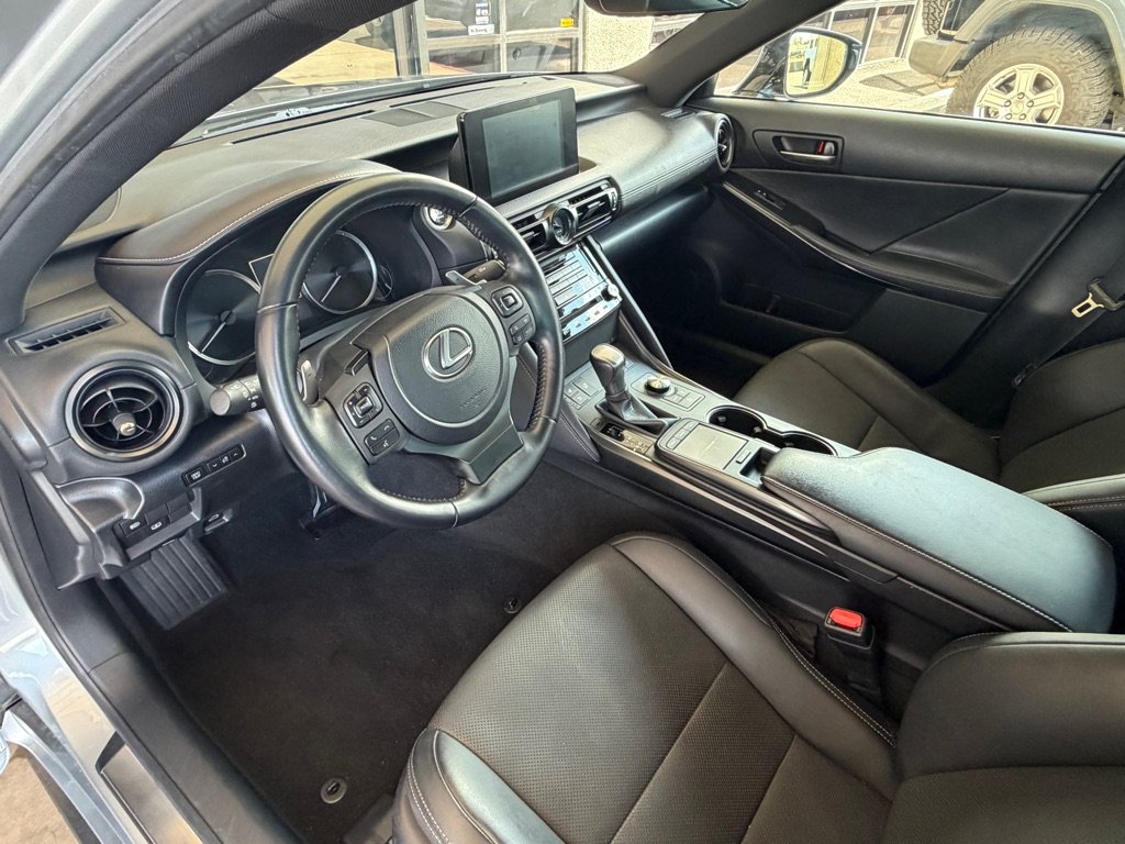 Used 2024 Lexus IS 300 w/ Premium Package RWD image 7