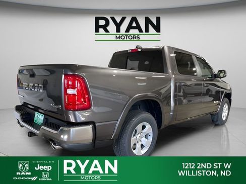 New 2026 RAM 1500 Big Horn AWD/4WD image 9