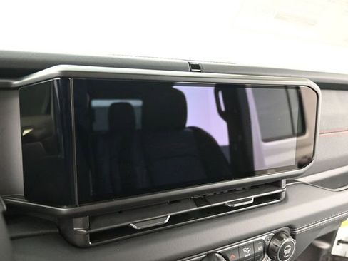 New 2026 Jeep Gladiator Rubicon image 18