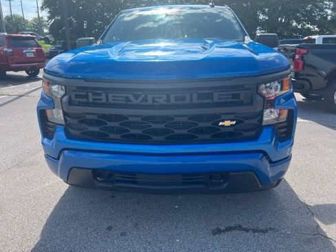 Used 2024 Chevrolet Silverado 1500 Custom RWD image 9
