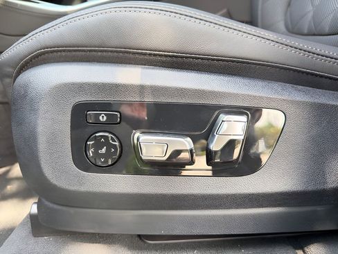 New 2026 BMW X5 M60i AWD/4WD image 11
