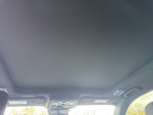 Used 2026 Cadillac Escalade Platinum Sport w/ LPO, ONYX Package image 30