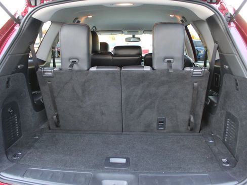 Used 2020 Nissan Pathfinder SV w/ Rock Creek Edition image 23