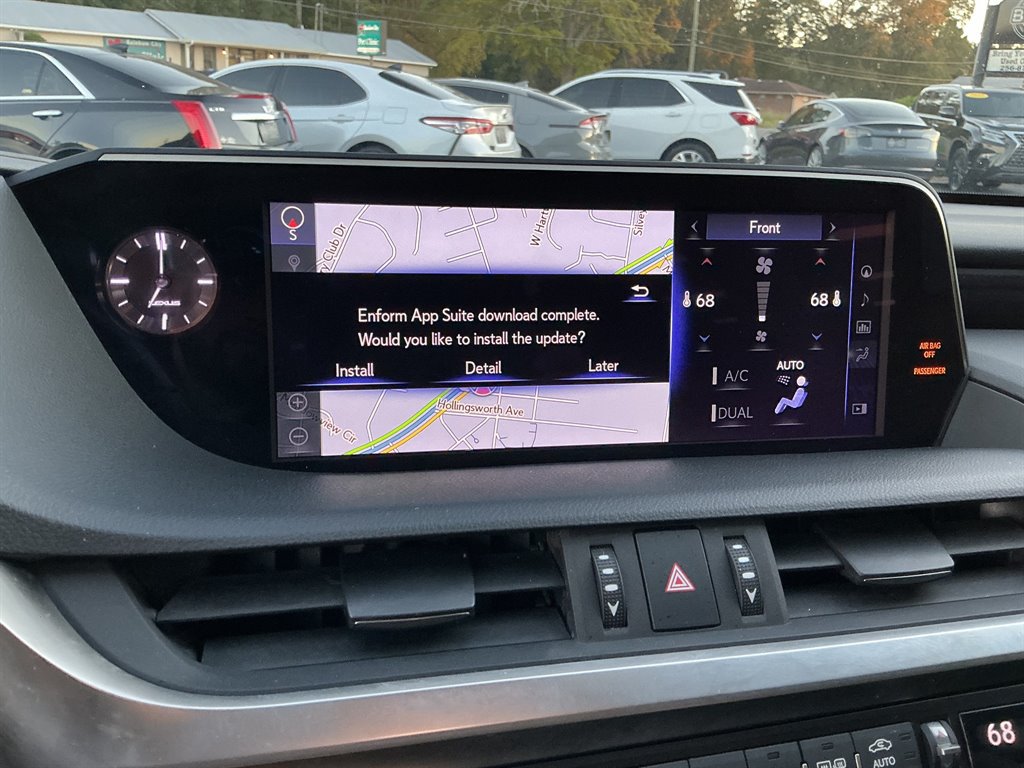 Used 2019 Lexus ES 350 w/ Premium Package FWD image 25