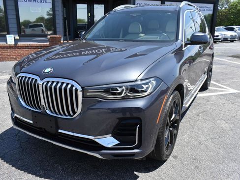 Used 2019 BMW X7 xDrive40i w/ Premium Package AWD/4WD image 2
