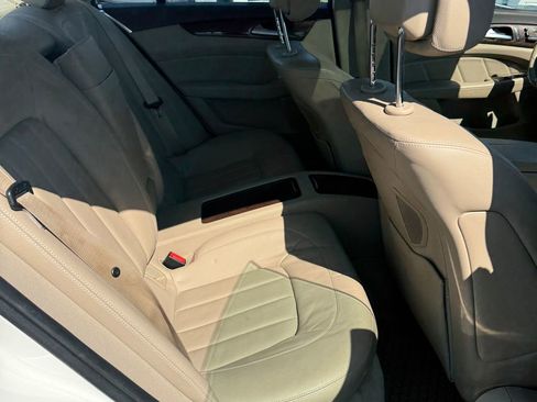 Used 2013 Mercedes-Benz CLS 550 4MATIC image 49