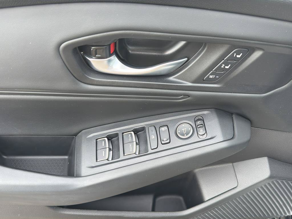 Certified 2025 Honda Accord EX-L image 21