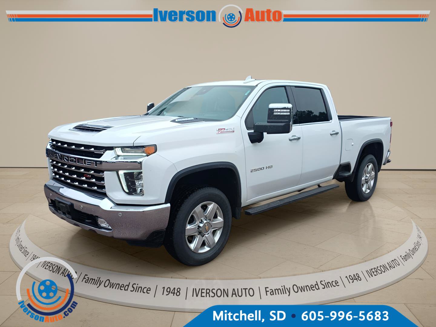 Used 2022 Chevrolet Silverado 2500 LTZ w/ LTZ Premium Package AWD/4WD image 2
