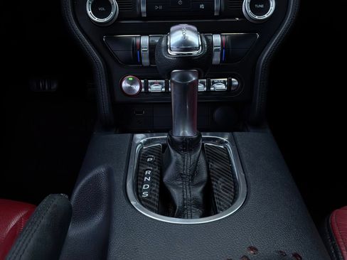 Used 2022 Ford Mustang GT w/ Equipment Group 301A RWD image 26