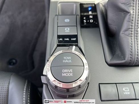 New 2026 Toyota 4Runner Limited AWD/4WD image 21