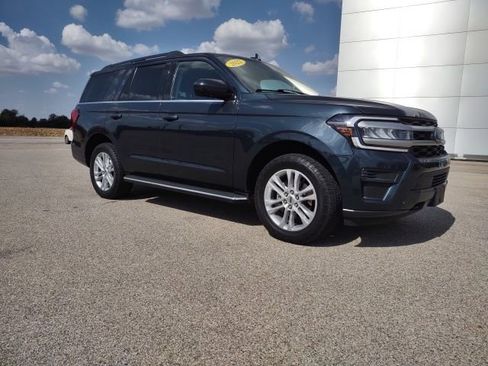 Used 2022 Ford Expedition XLT image 7