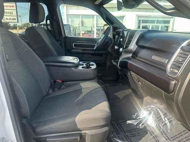 Used 2025 RAM 2500 Big Horn AWD/4WD image 11
