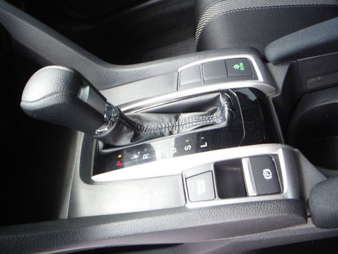 Used 2017 Honda Civic EX image 16