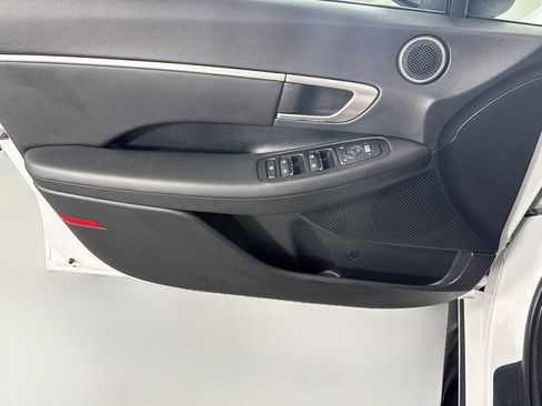 Used 2022 Hyundai Sonata SEL FWD image 11