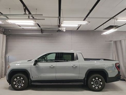 New 2026 GMC Sierra EV Elevation image 16