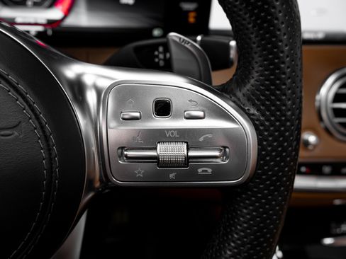 Used 2019 Mercedes-Benz S 63 AMG 4MATIC Cabriolet w/ Driver Assistance Package image 61