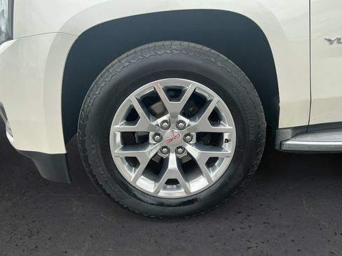 Used 2015 GMC Yukon SLT RWD image 13