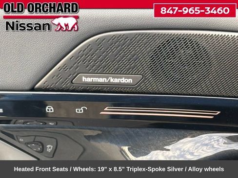 Used 2025 BMW 530i xDrive AWD/4WD image 12