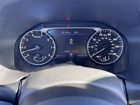 Used 2024 Nissan Altima 2.5 SV image 12