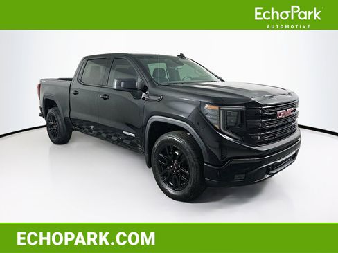 Used 2024 GMC Sierra 1500 Elevation image 1