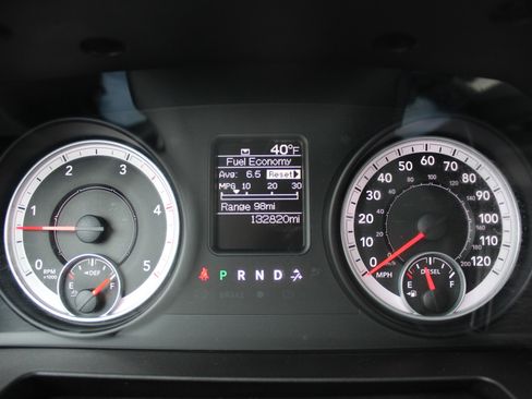 Used 2013 RAM 2500 Tradesman w/ Chrome Appearance Group image 22