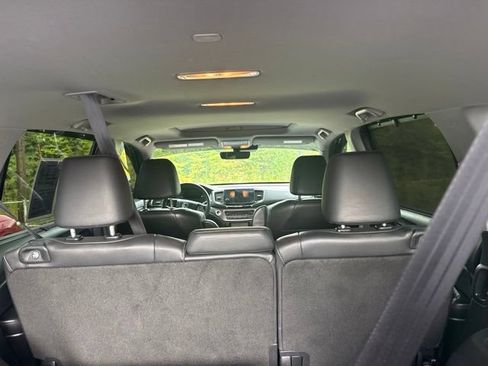 Used 2022 Honda Pilot Special Edition image 17