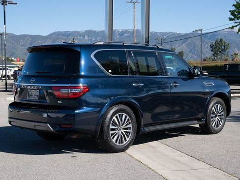Used 2021 Nissan Armada SL w/ Captain's Chairs Package RWD image 4