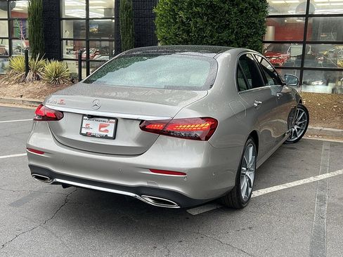 Used 2021 Mercedes-Benz E 350 Sedan image 12