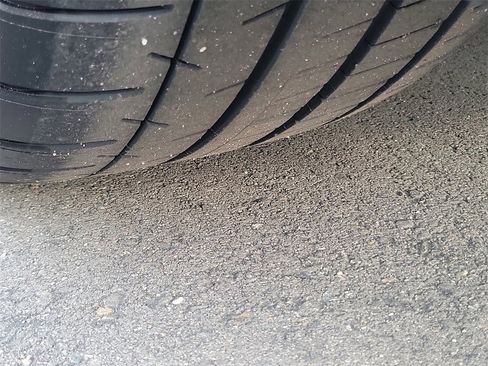 Used 2020 Ford Mustang Shelby GT350 w/ Technology Package image 40