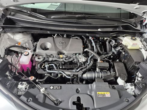 New 2026 Toyota Sienna XLE image 9