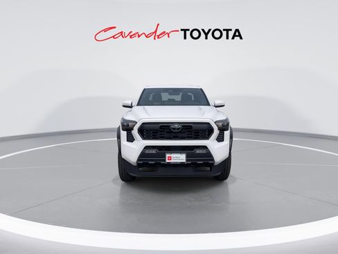 Certified 2026 Toyota Tacoma TRD Sport image 3