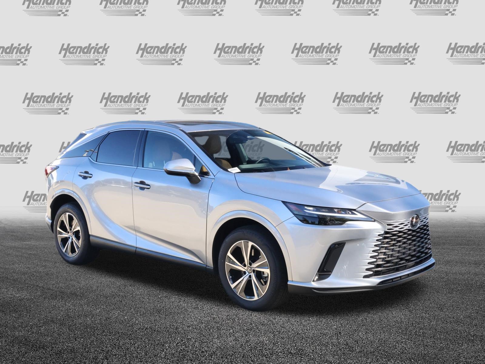 Used 2026 Lexus RX 350 Premium w/ Accessory Package (Z1) FWD image 2