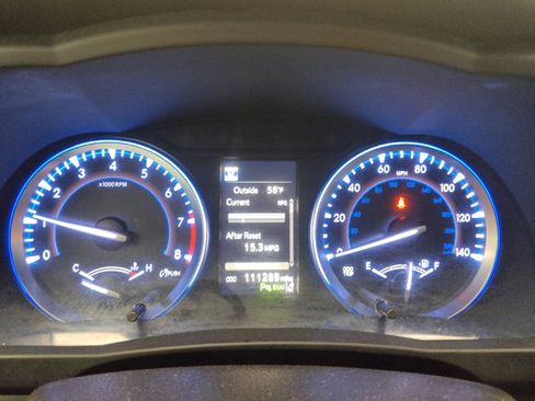 Used 2018 Toyota Highlander Limited image 23